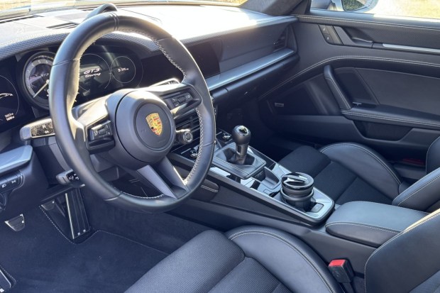 2022 Porsche 911 GT3 Touring 6-Speed
