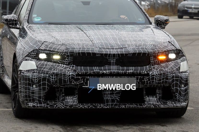 2027 BMW M5 LCI FACELIFT PROTOTYPE NEUE KLASSE kidney grille and headlights